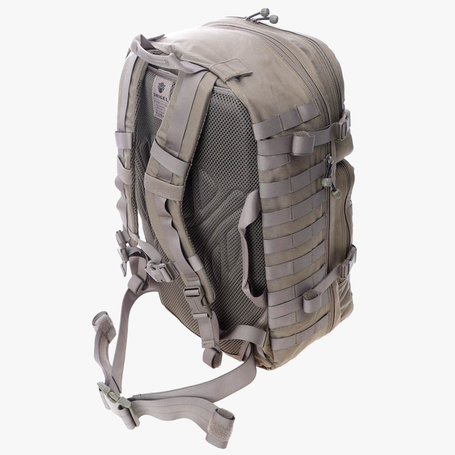 Snigel Specialist Backpack 40L – modulär uppdragsryggsäck, grå
