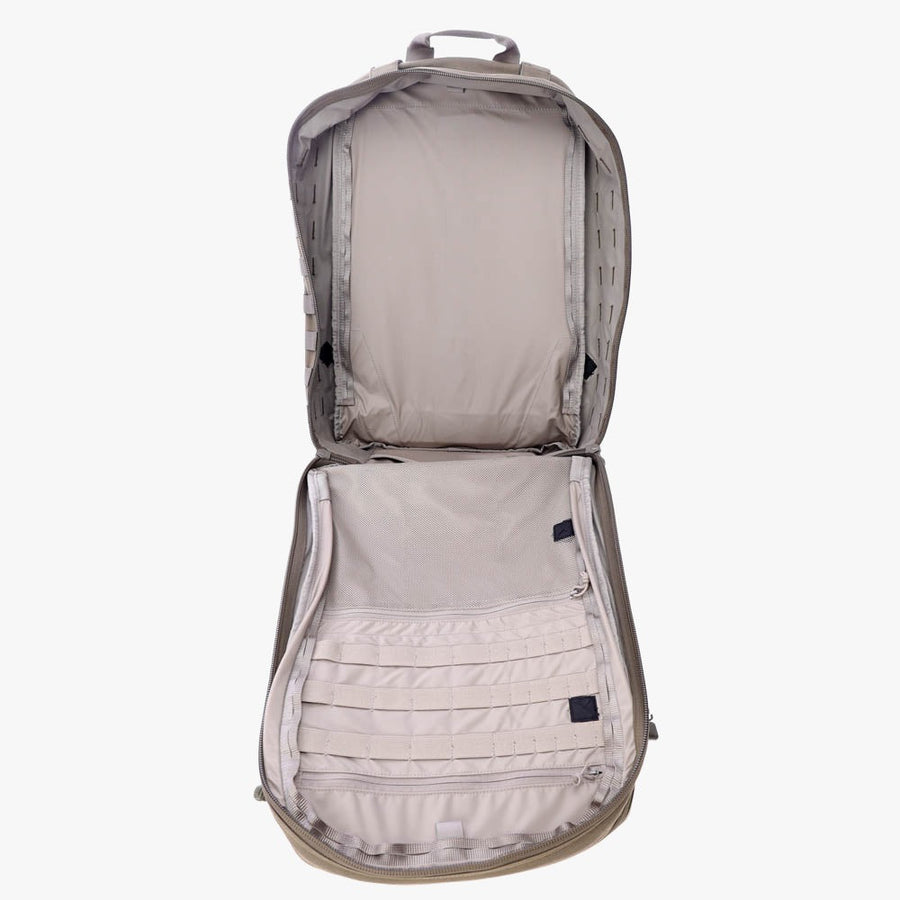 Snigel Specialist Backpack 40L – modulär uppdragsryggsäck, grå
