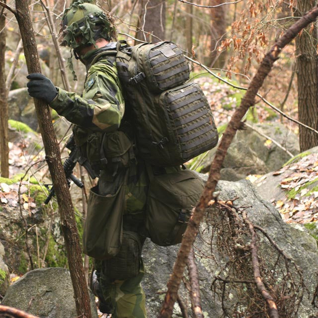 Snigel Specialist Backpack 40L – modulär uppdragsryggsäck, svart