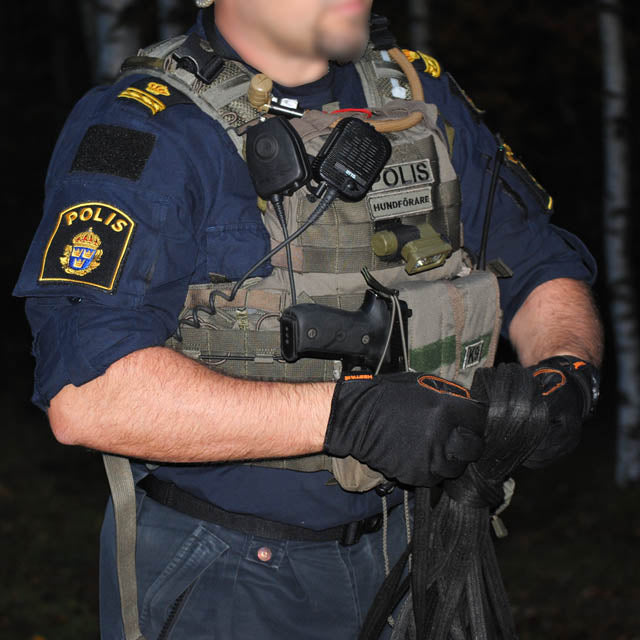 Snigel POLIS-märke (Small) 95 × 25 mm – Kardborremärke (Grå/Svart)