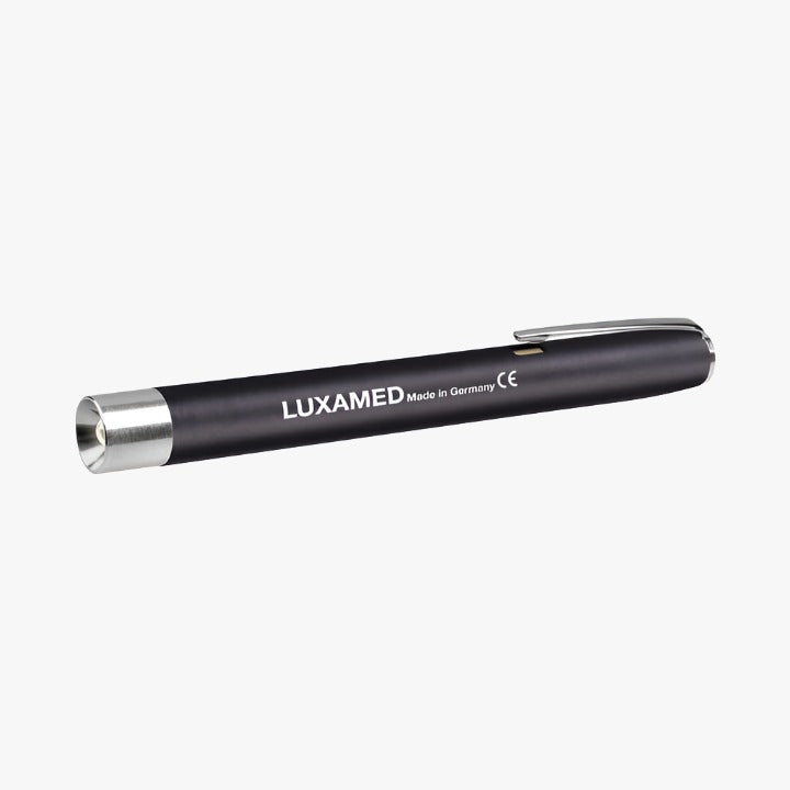 Pennlampa Luxamed — LED svart med batterier